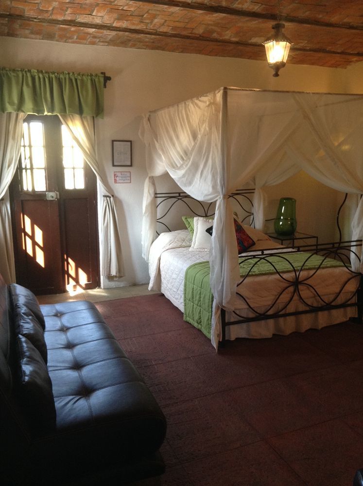 Tlaquepaque Hotel Casa Armonia מראה חיצוני תמונה