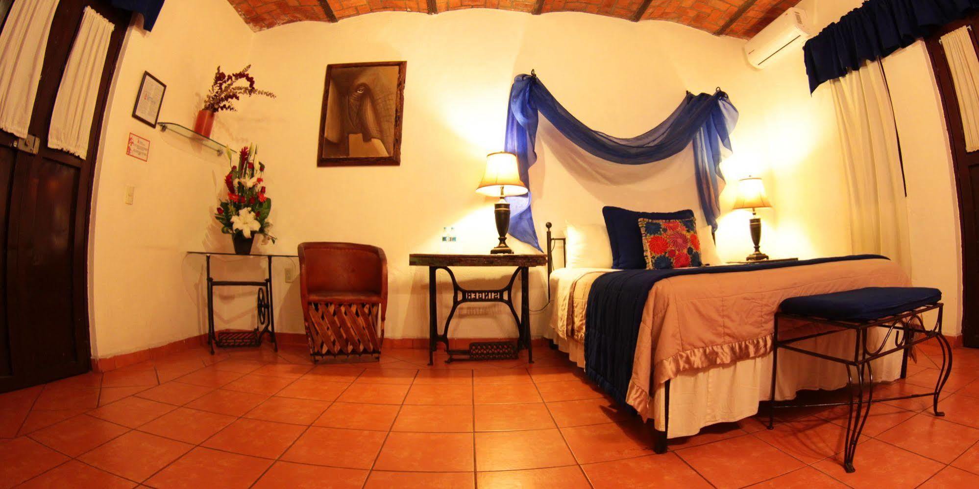Tlaquepaque Hotel Casa Armonia מראה חיצוני תמונה